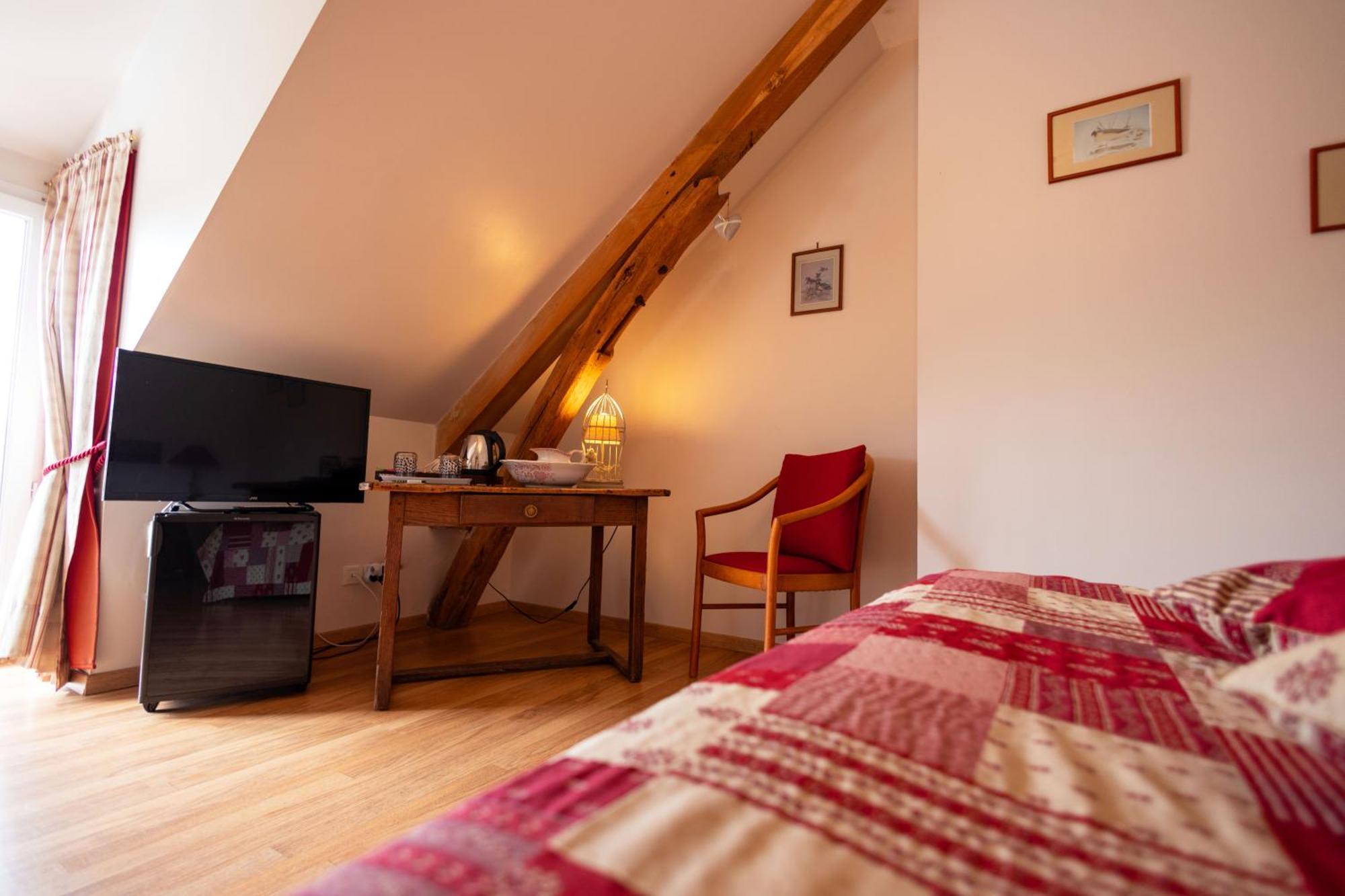 Ferme De Marpalu Bed & Breakfast La Ferte-Saint-Cyr Exterior photo