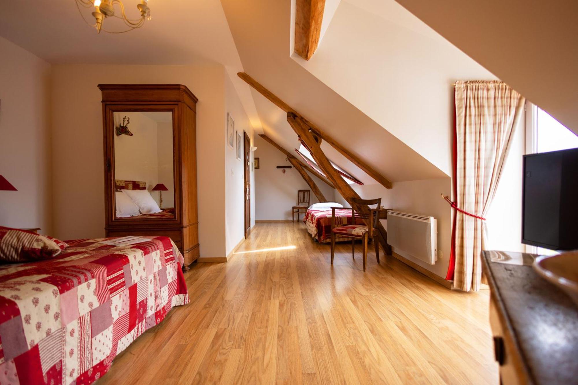 Ferme De Marpalu Bed & Breakfast La Ferte-Saint-Cyr Exterior photo